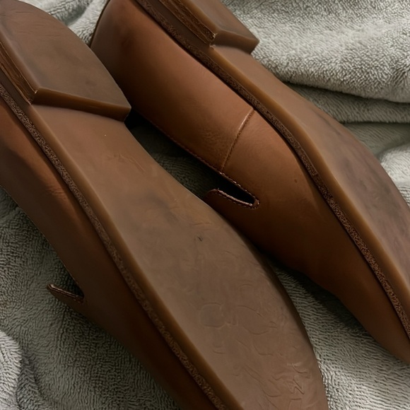 Shoes - Picture 3 of 3